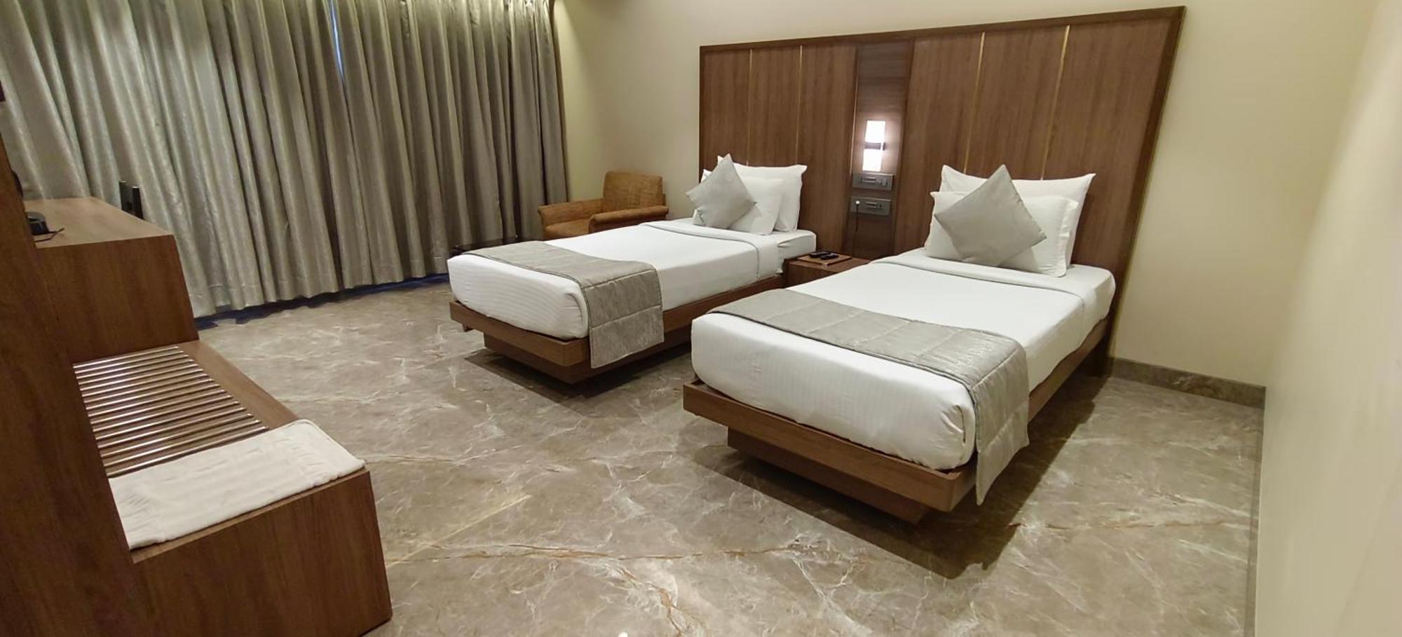 Hotel Archana Residency 孟买 外观 照片