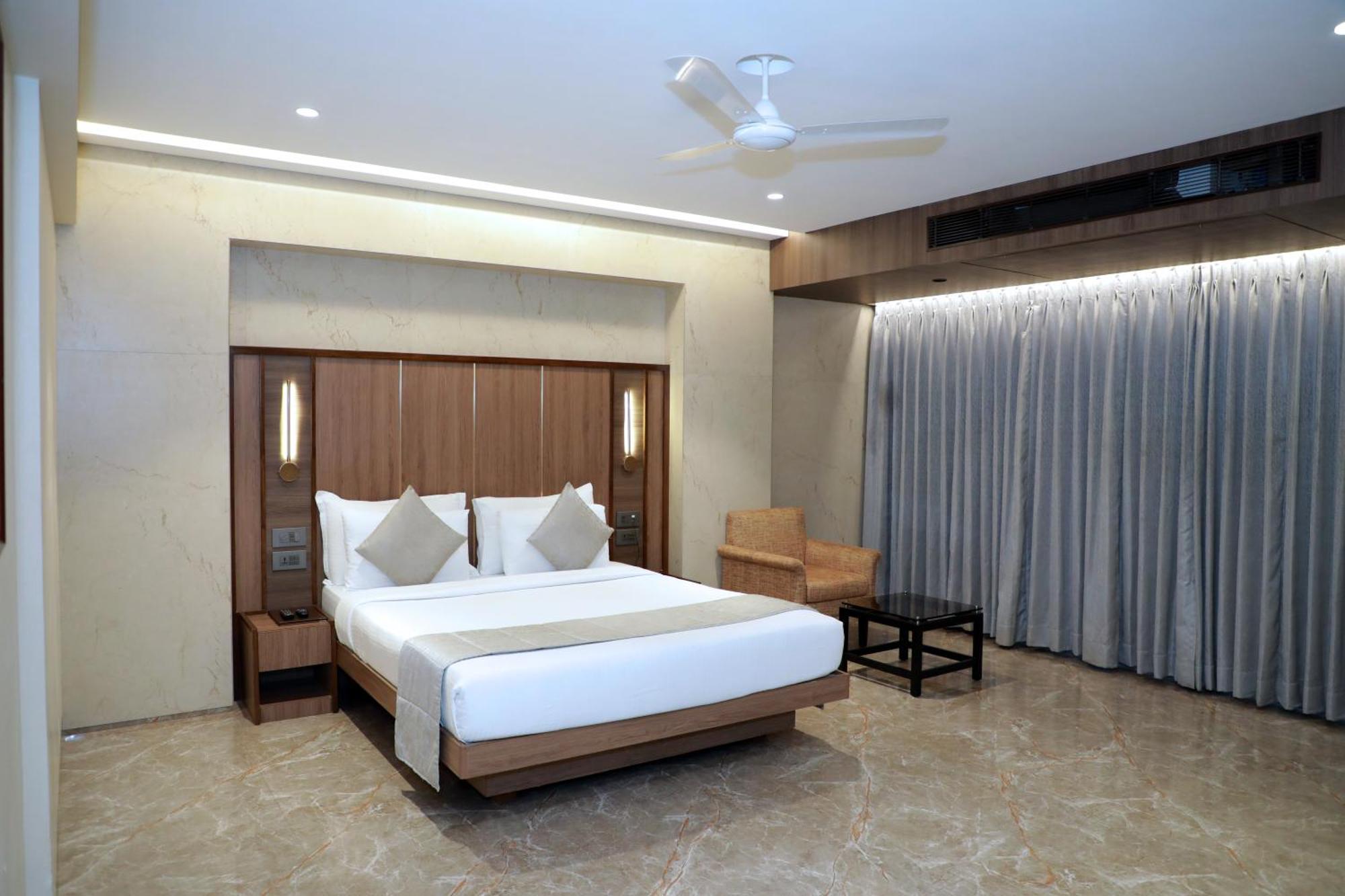 Hotel Archana Residency 孟买 外观 照片