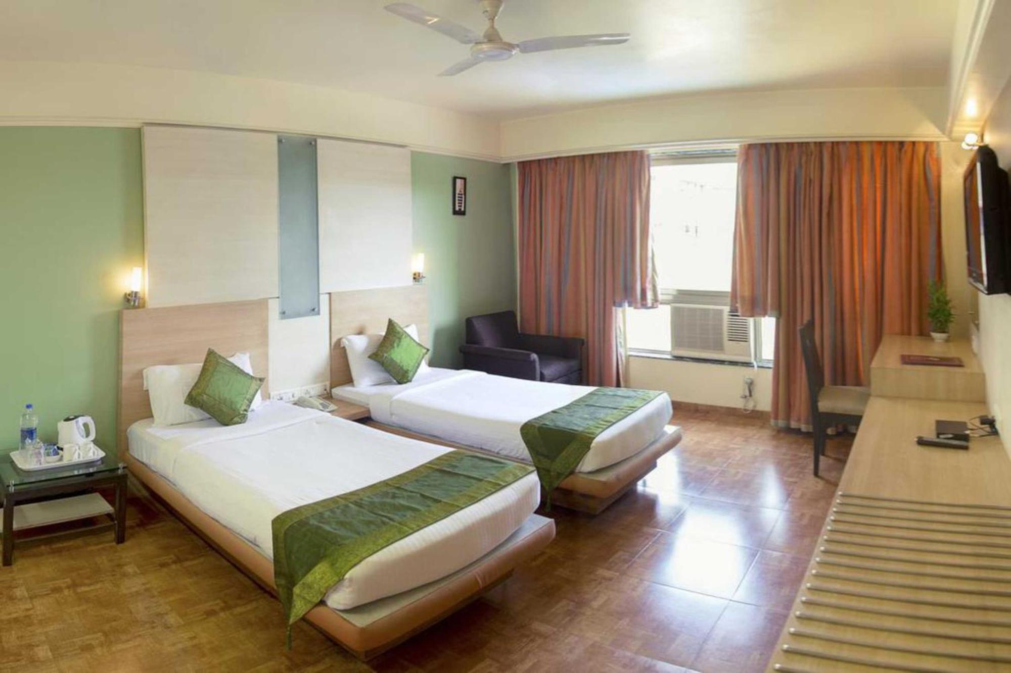 Hotel Archana Residency 孟买 外观 照片