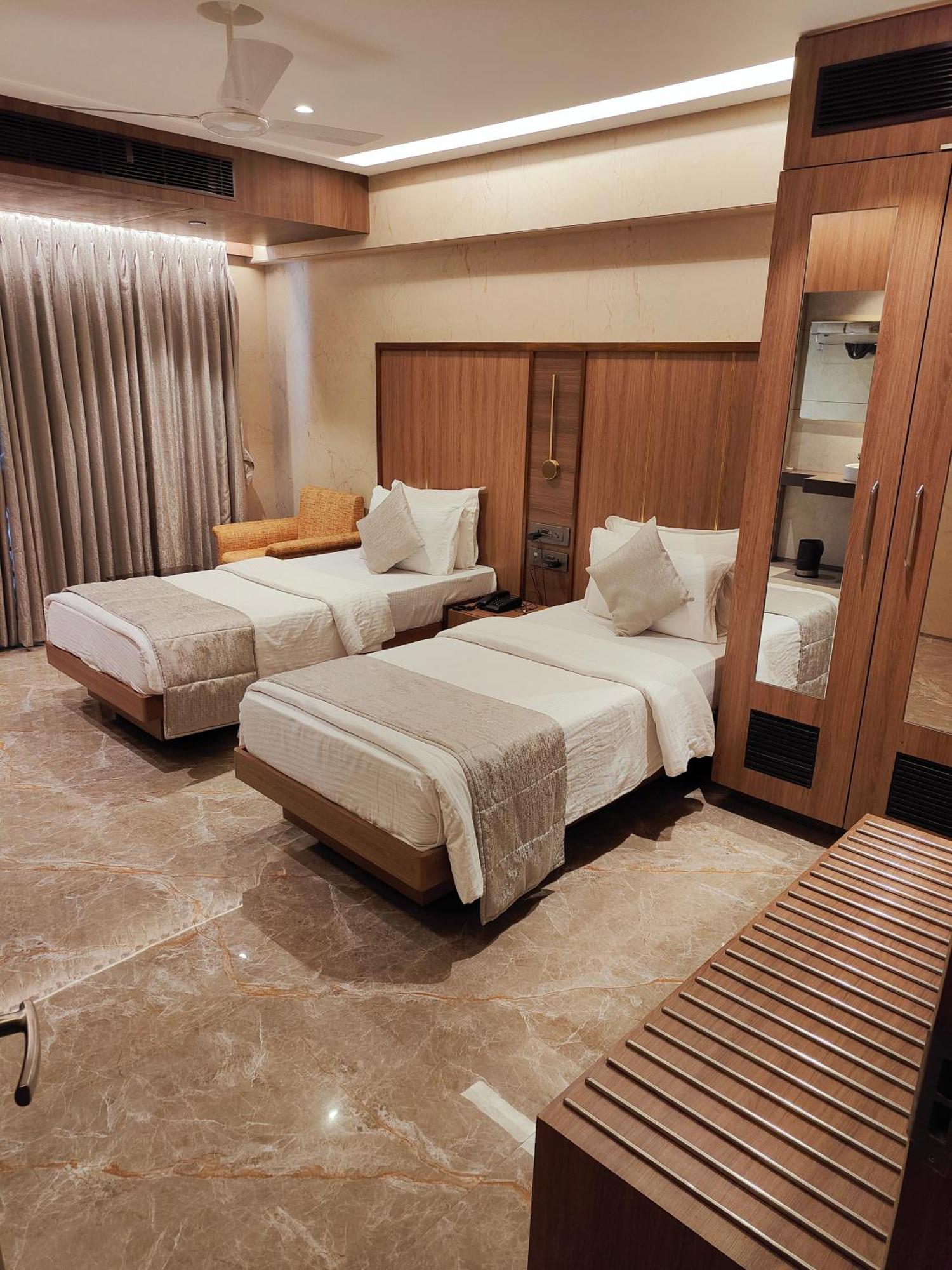Hotel Archana Residency 孟买 外观 照片
